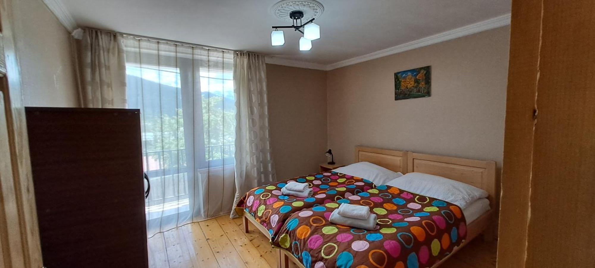 Guesthouse Robi Местія Екстер'єр фото